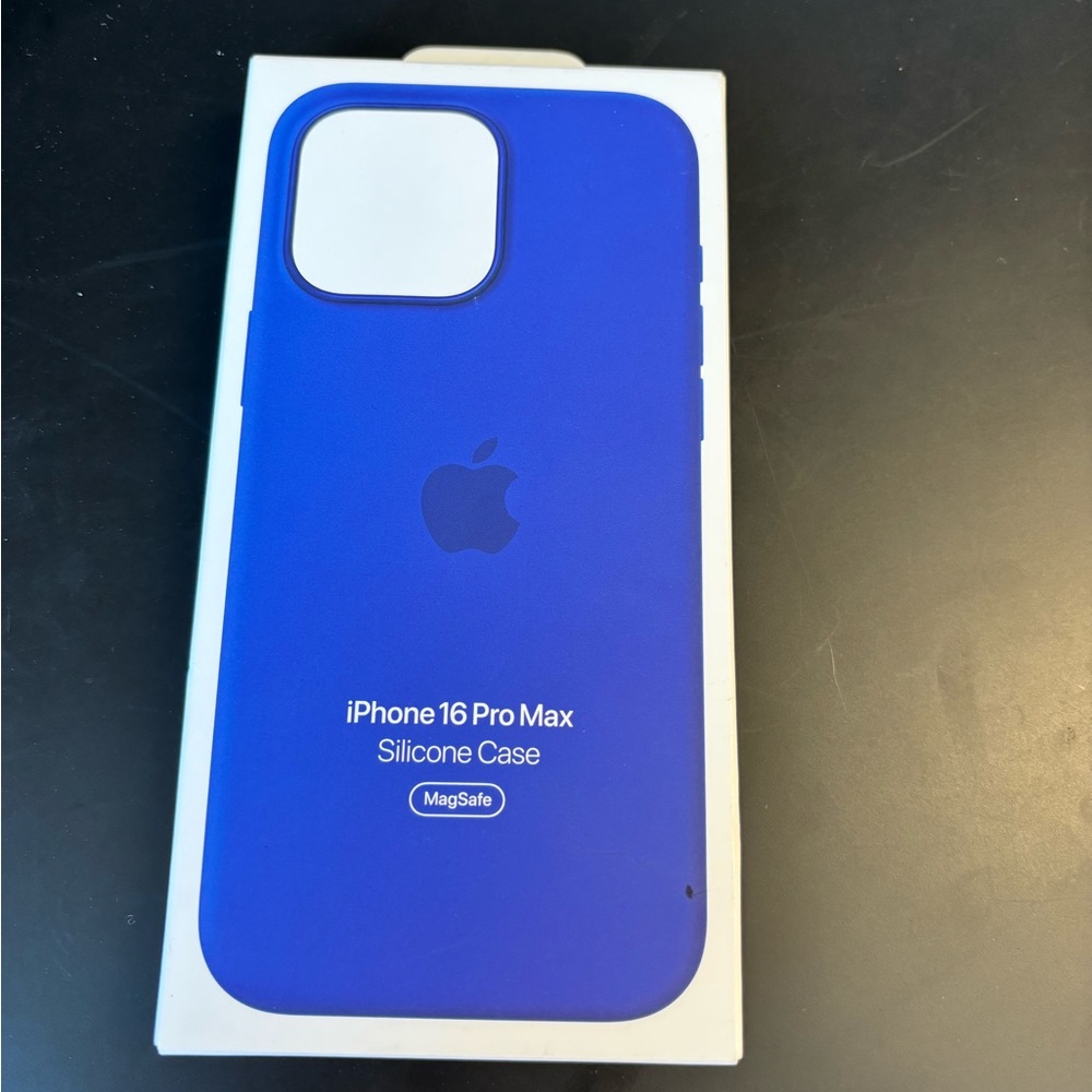 Apple iPhone 16 Pro Max Silicone Case - Blue Unopened